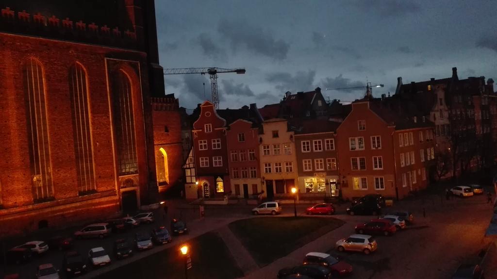 Apartment In Old Town - View Of Mariacki Church Gdansk Exterior photo